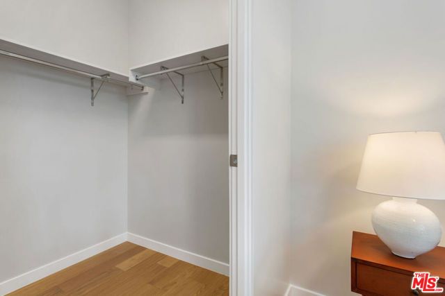 11600 Dunstan Way 312, Los Angeles, CA 90049