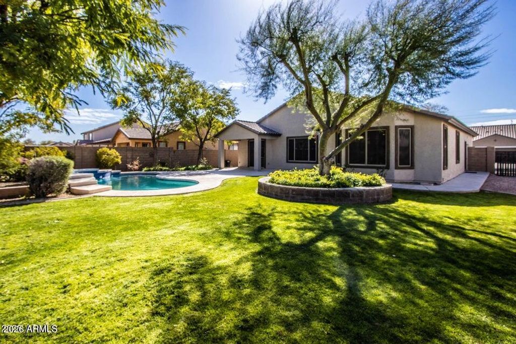 14250 W WETHERSFIELD Road, Surprise, AZ 85379 — exterior