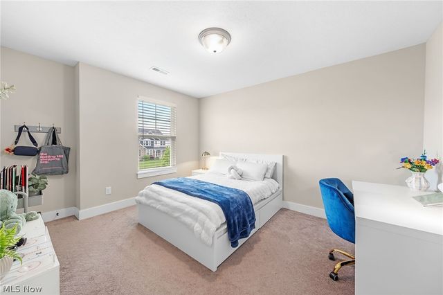 39154 Mcintosh Place, Avon, OH 44011