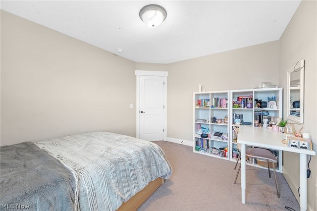 39154 Mcintosh Place, Avon, OH 44011