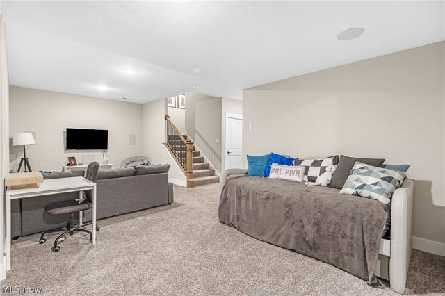 39154 Mcintosh Place, Avon, OH 44011