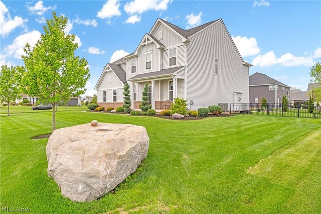 39154 Mcintosh Place, Avon, OH 44011
