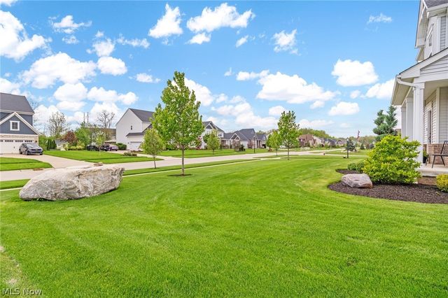 39154 Mcintosh Place, Avon, OH 44011