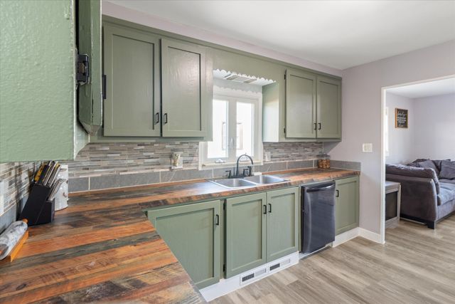 540 Kennedy Avenue, Ypsilanti, MI 48198