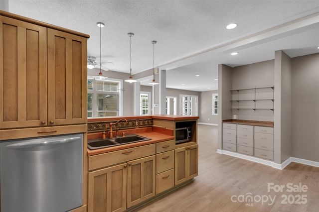 3333 Roberta Road, Concord, NC 28027