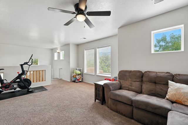 335 TERRA VISTA Trail SE, Albuquerque, NM 87123