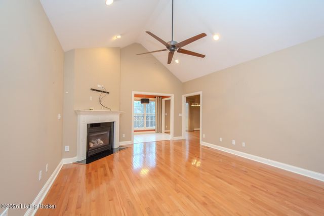 6616 Casey Springs Way, Louisville, KY 40291