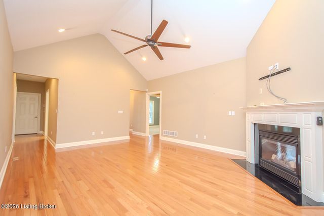 6616 Casey Springs Way, Louisville, KY 40291