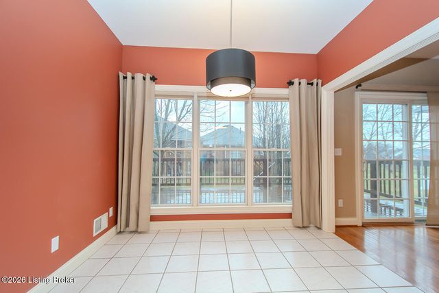 6616 Casey Springs Way, Louisville, KY 40291