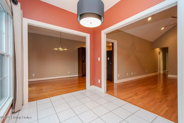 6616 Casey Springs Way, Louisville, KY 40291