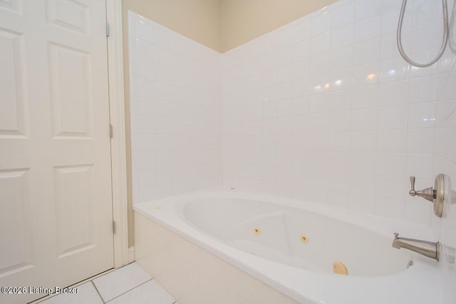 6616 Casey Springs Way, Louisville, KY 40291