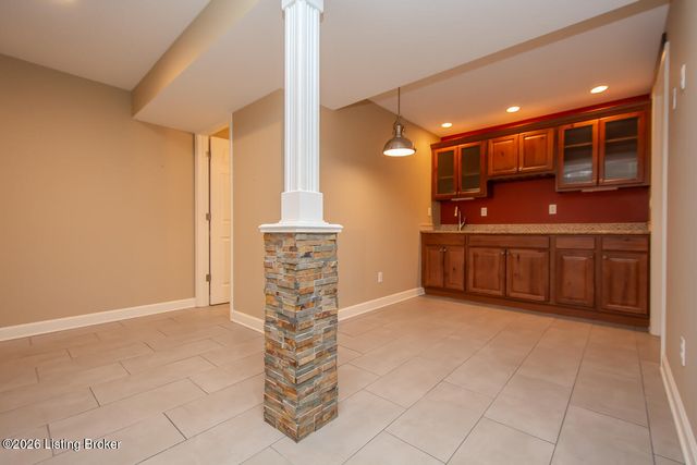 6616 Casey Springs Way, Louisville, KY 40291