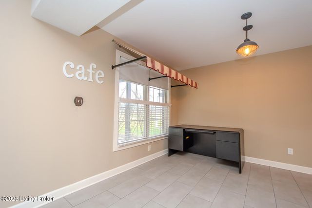 6616 Casey Springs Way, Louisville, KY 40291