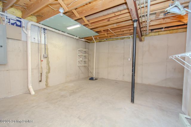 6616 Casey Springs Way, Louisville, KY 40291