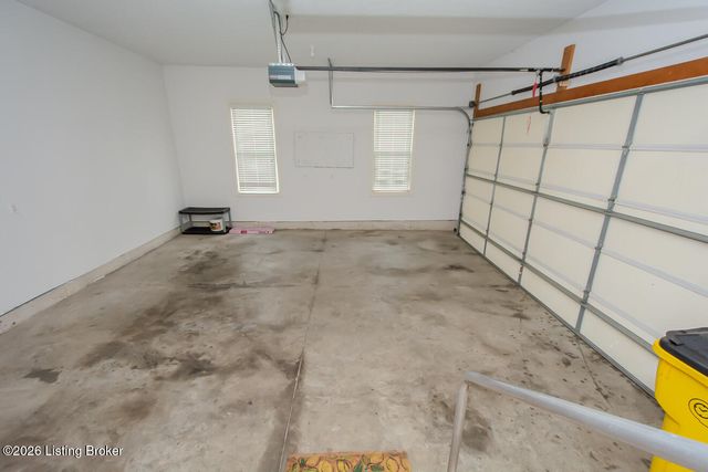 6616 Casey Springs Way, Louisville, KY 40291