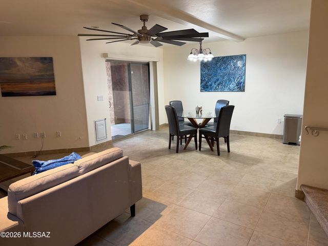 7490 E Deeps Way, Tucson, AZ 85710