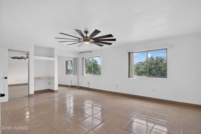 7490 E Deeps Way, Tucson, AZ 85710