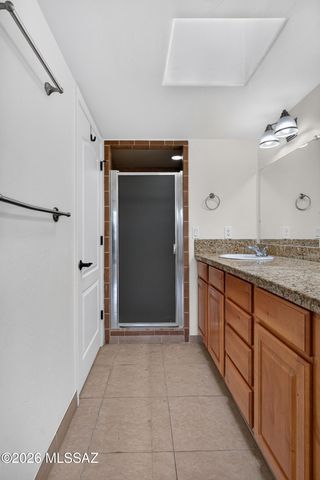 7490 E Deeps Way, Tucson, AZ 85710