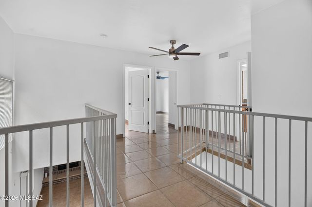 7490 E Deeps Way, Tucson, AZ 85710