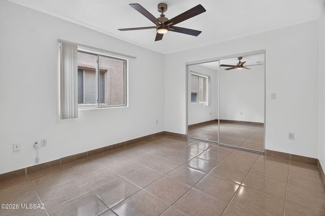7490 E Deeps Way, Tucson, AZ 85710