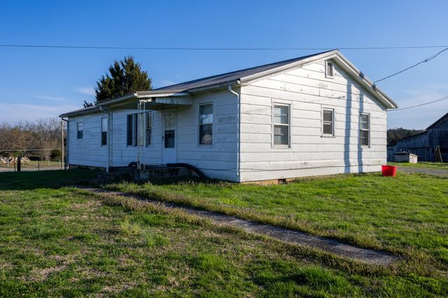 762 Old Tellico Highway, N, Madisonville, TN 37354