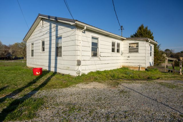 762 Old Tellico Highway, N, Madisonville, TN 37354