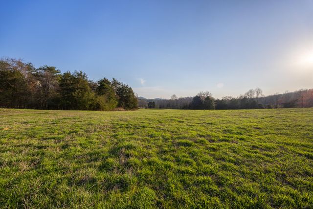 762 Old Tellico Highway, N, Madisonville, TN 37354