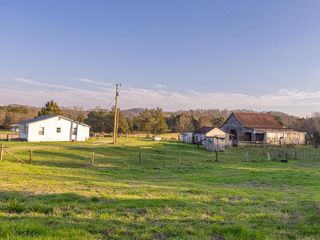 762 Old Tellico Highway, N, Madisonville, TN 37354