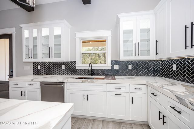 4298 Cobblestone Lane, Gautier, MS 39553