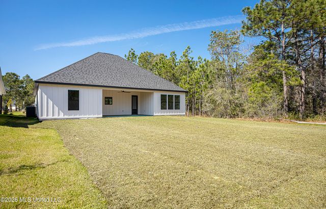 4298 Cobblestone Lane, Gautier, MS 39553