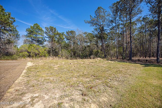4298 Cobblestone Lane, Gautier, MS 39553