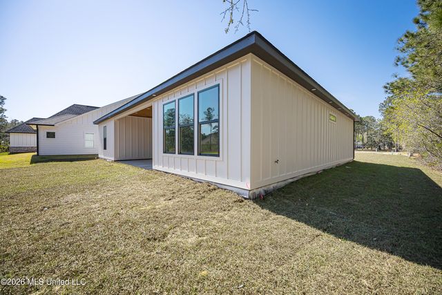 4298 Cobblestone Lane, Gautier, MS 39553