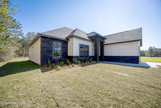 4298 Cobblestone Lane, Gautier, MS 39553