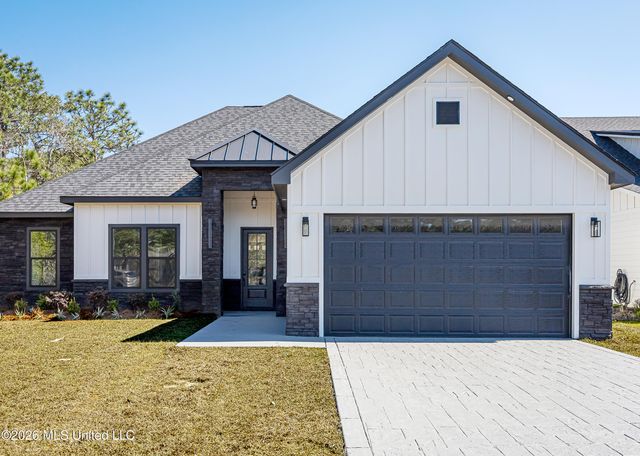 4298 Cobblestone Lane, Gautier, MS 39553