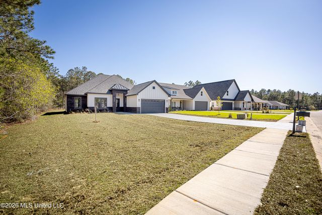 4298 Cobblestone Lane, Gautier, MS 39553