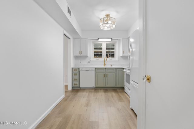 14 Independence Drive, 14, Gulfport, MS 39507