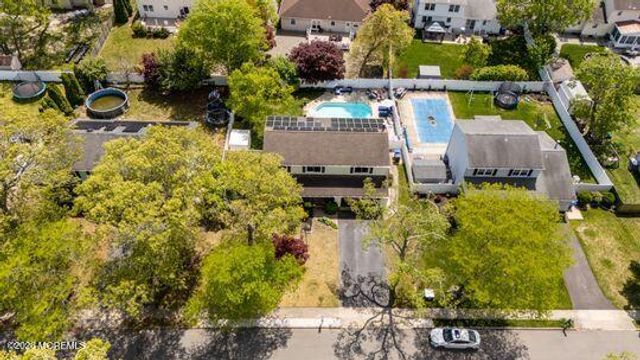 157 Arizona Avenue, Toms River, NJ 08753
