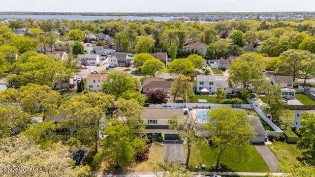 157 Arizona Avenue, Toms River, NJ 08753
