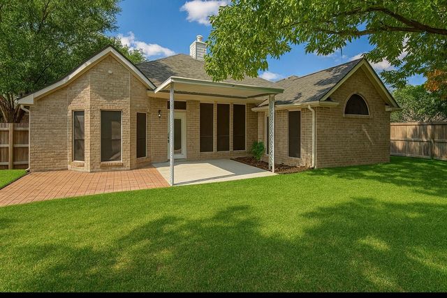 10706 White Oak Park Ct, Cypress, TX 77429