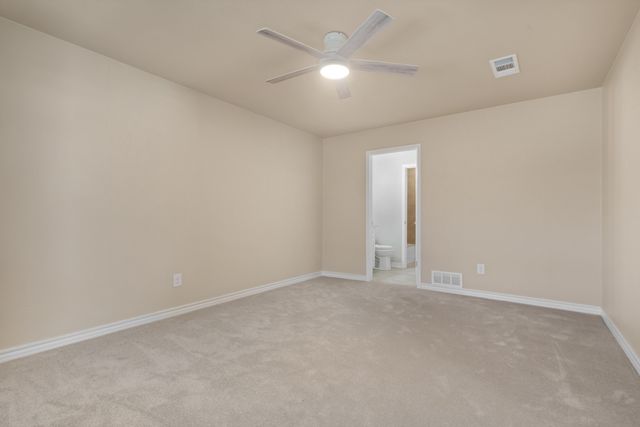 4424 Tiptop Street, Haltom City, TX 76117