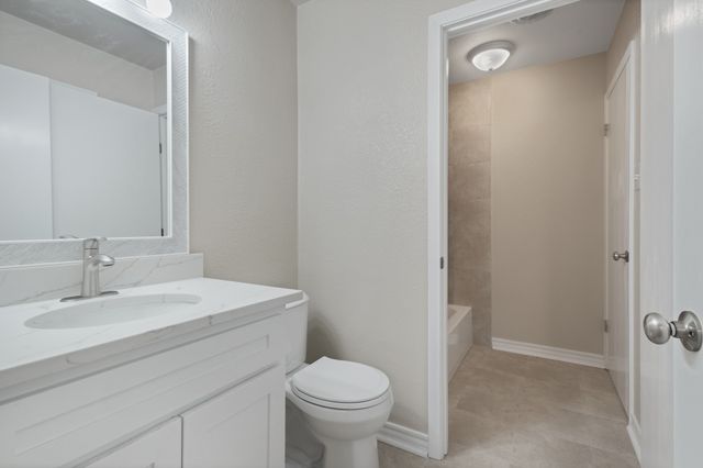 4424 Tiptop Street, Haltom City, TX 76117