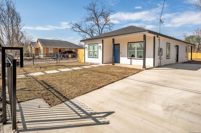 531 Sunglo, San Antonio, TX 78221