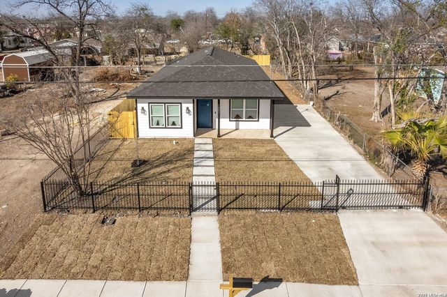 531 Sunglo, San Antonio, TX 78221