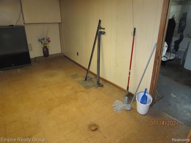 8278 Wisconsin Street, Detroit, MI 48204