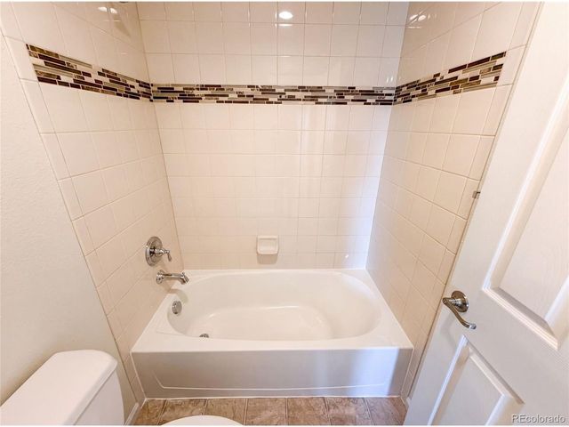4219 Dunsinane Way, Castle Rock, CO 80104