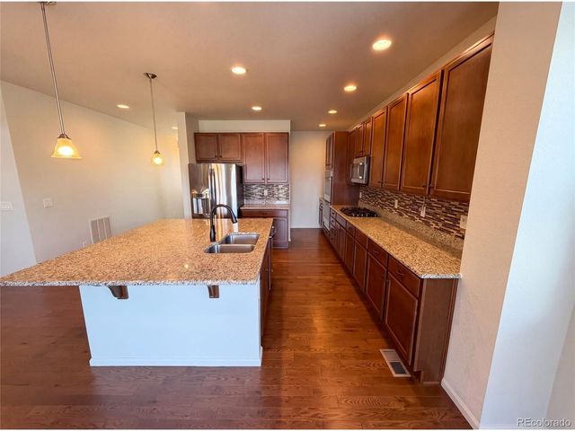 4219 Dunsinane Way, Castle Rock, CO 80104