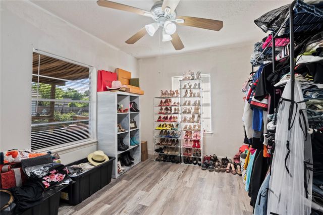 1427 Hankamer Street, Pasadena, TX 77506