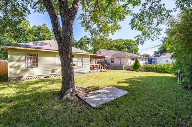 1427 Hankamer Street, Pasadena, TX 77506