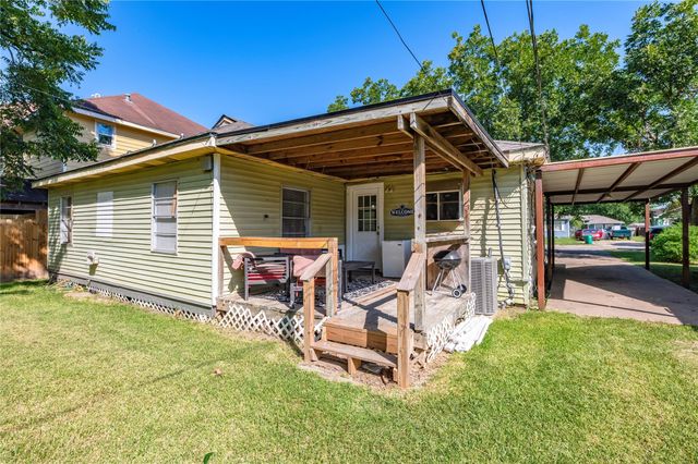 1427 Hankamer Street, Pasadena, TX 77506