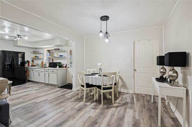 1427 Hankamer Street, Pasadena, TX 77506